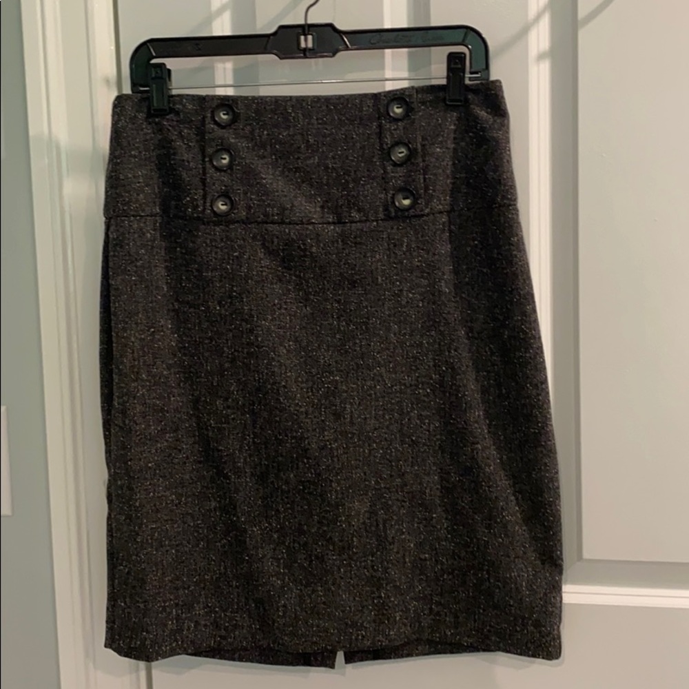 Grey pencil skirt